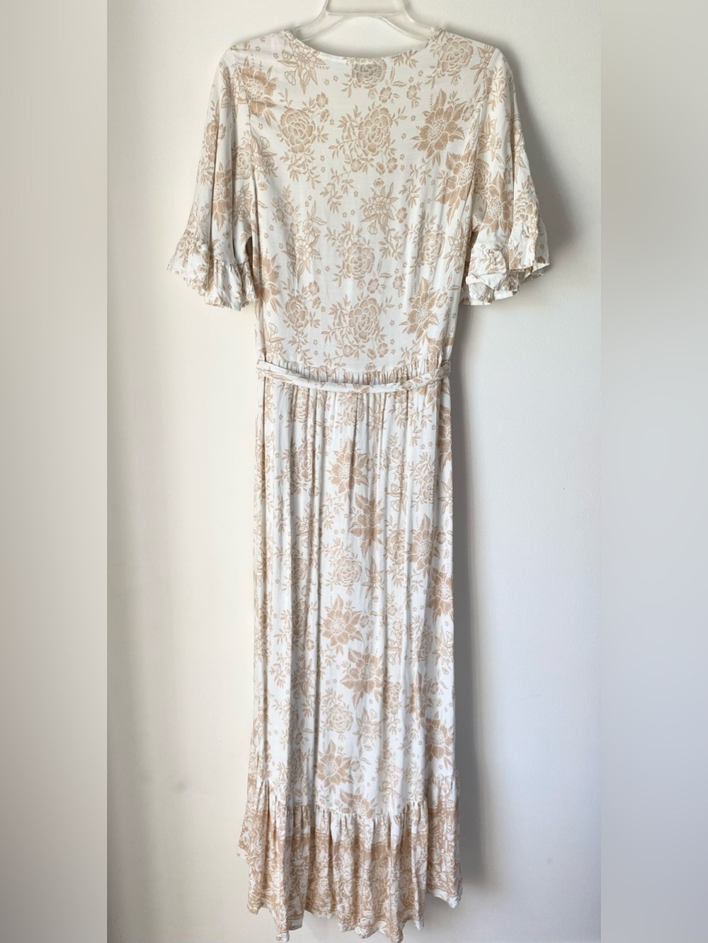 Petal & Pup Floret Floral High-Low Maxi Dress Cream Gold Tan Boho Size 12 - Picture 3 of 12